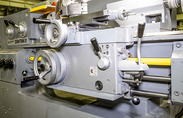 Фото передньої бабки токарно-гвинторізного верстата 250итвм Фото передньої бабки токарно-гвинторізного верстата 250итвм